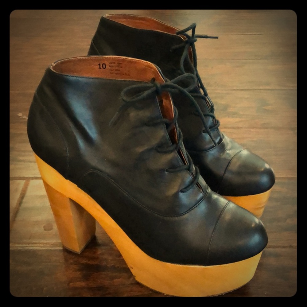 Wooden Platform Booties